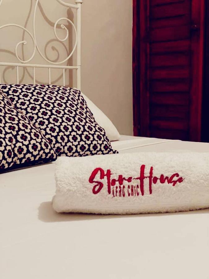 Stone House - Makepe, Douala Apart otel Dış mekan fotoğraf